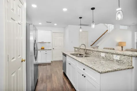 35 Marble Rock Place The Woodlands TX 77382