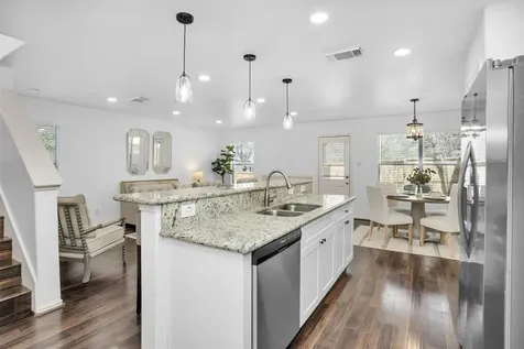 35 Marble Rock Place The Woodlands TX 77382