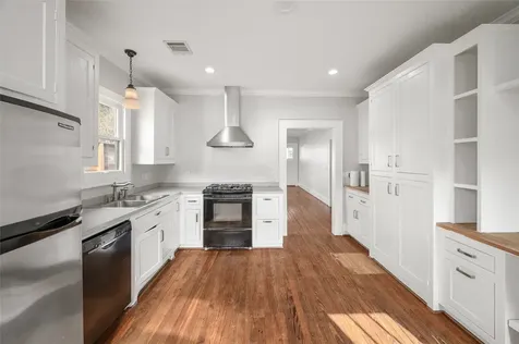 334 E 24th Street Houston TX 77008