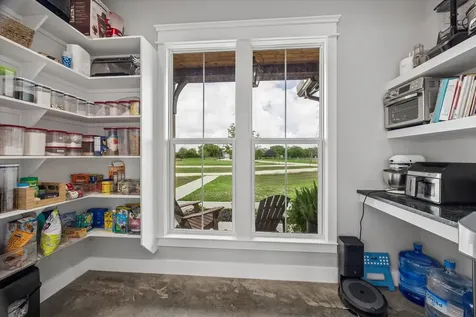 2610 County Road 163 Alvin TX 77511