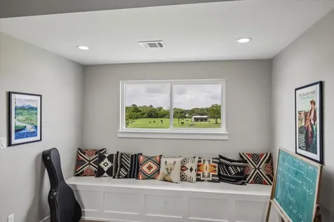 2610 County Road 163 Alvin TX 77511