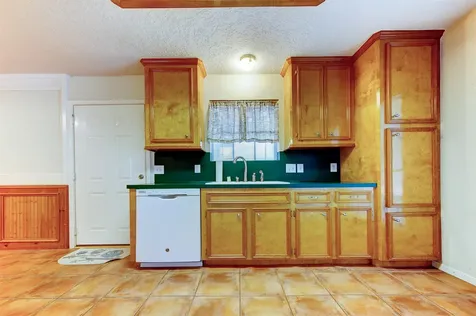 817 Cedar Street Deer Park TX 77536