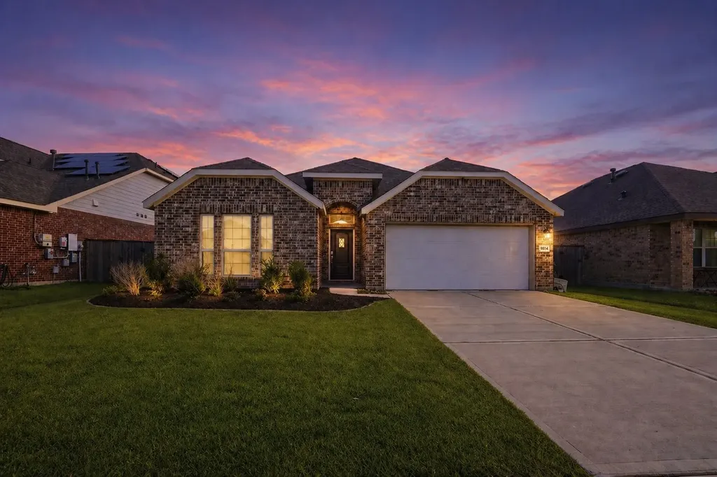 9814 Kingston Liberty Lane Baytown TX 77521