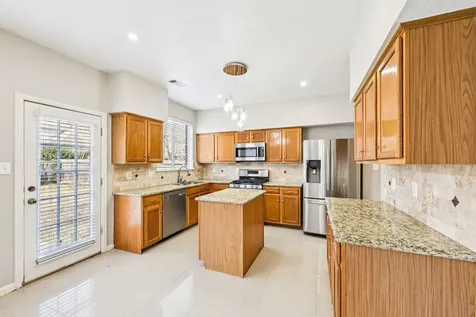 2130 Autumn Fern Drive Katy TX 77450