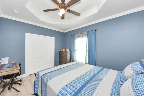 213 Newman Court Conroe TX 77303