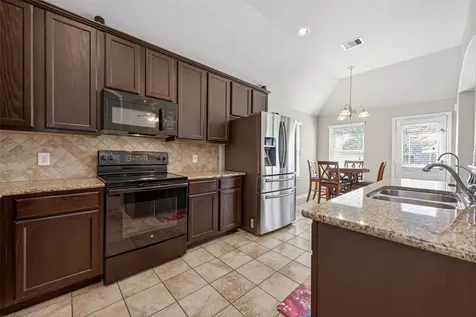 12537 Lake Conroe Hills Drive Willis TX 77318