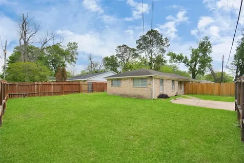 8622 Elbert Street B Houston TX 77028