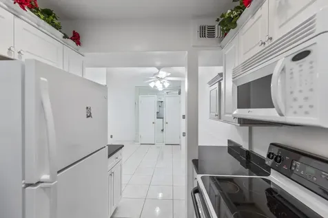 2601 Bellefontaine Street C104 Houston TX 77025