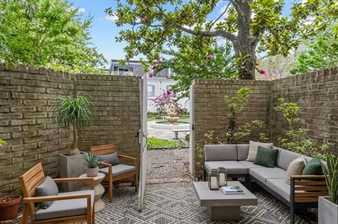 2601 Bellefontaine Street C104 Houston TX 77025
