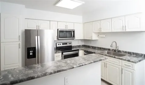 16800 Sugar Pine Drive F44 Houston TX 77090