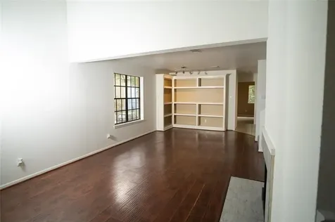 16800 Sugar Pine Drive F44 Houston TX 77090
