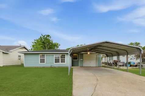 609 Jennings Street Texas City TX 77590