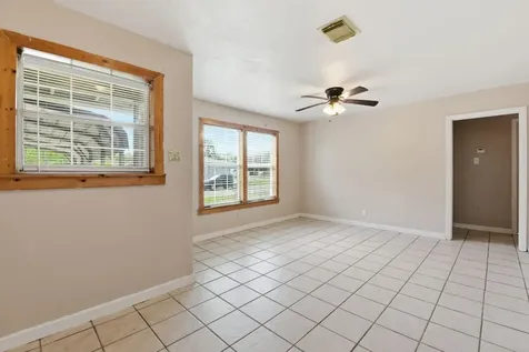 609 Jennings Street Texas City TX 77590