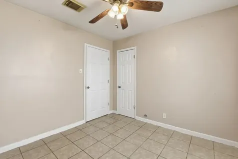 609 Jennings Street Texas City TX 77590