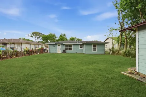 609 Jennings Street Texas City TX 77590