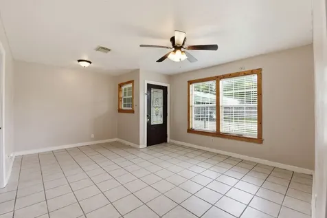 609 Jennings Street Texas City TX 77590