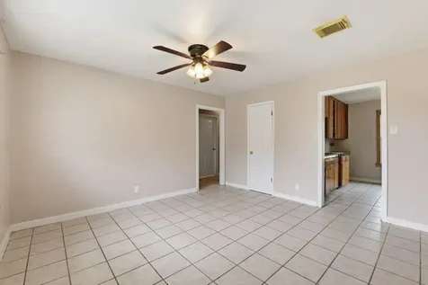 609 Jennings Street Texas City TX 77590