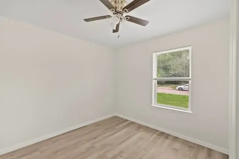 5646 Flamingo Drive Houston TX 77033