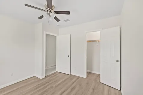 5646 Flamingo Drive Houston TX 77033