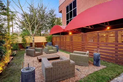 6007 Memorial Drive 304 Houston TX 77007