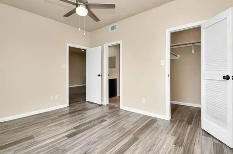 793 Davis Road 107 League City TX 77573