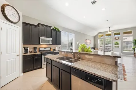 9403 Vista Falls Court Richmond TX 77469