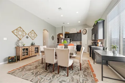 9403 Vista Falls Court Richmond TX 77469
