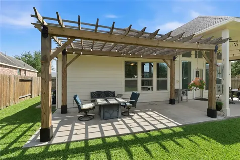 9403 Vista Falls Court Richmond TX 77469