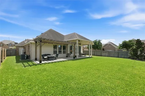 9403 Vista Falls Court Richmond TX 77469