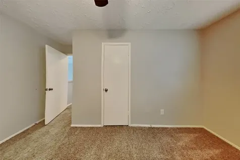 2010 Creekshire Drive Sugar Land TX 77478