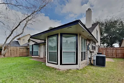 2010 Creekshire Drive Sugar Land TX 77478