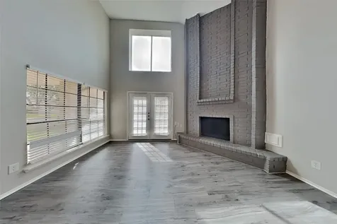 2010 Creekshire Drive Sugar Land TX 77478