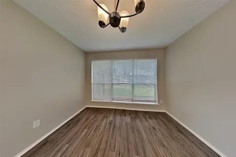 2010 Creekshire Drive Sugar Land TX 77478