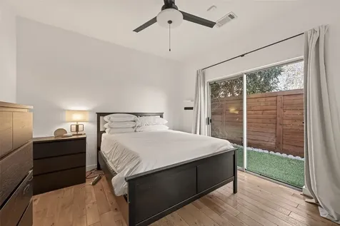 4418 Koehler Street C Houston TX 77007