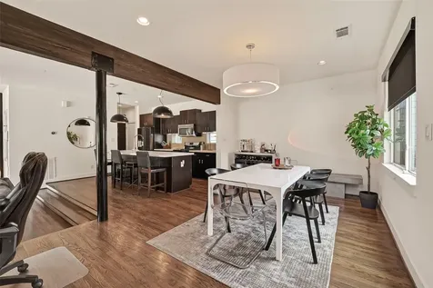4418 Koehler Street C Houston TX 77007