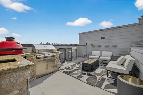 4418 Koehler Street C Houston TX 77007