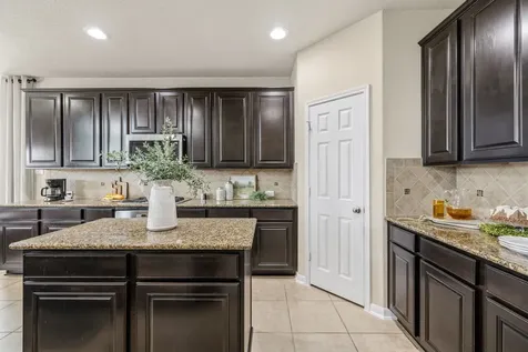 9003 Newcroft Court Tomball TX 77375