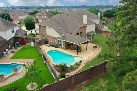 9003 Newcroft Court Tomball TX 77375