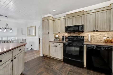 21219 Horse Shoe Drive Manvel TX 77578