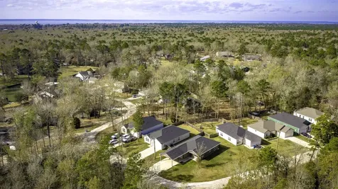 192 S Village Cove Loop Livingston TX 77351