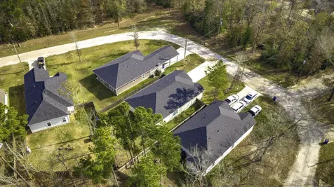 192 S Village Cove Loop Livingston TX 77351