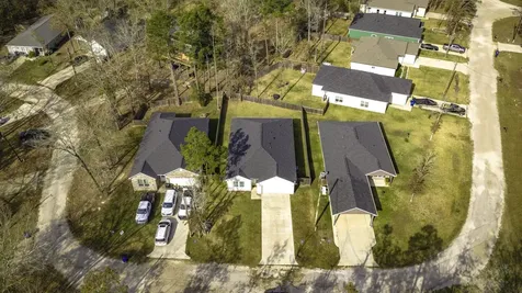 192 S Village Cove Loop Livingston TX 77351