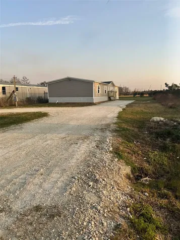 87 Road 5132 Cleveland TX 77327