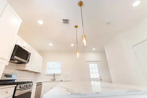 8923 De Priest Street Houston TX 77088