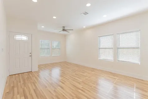 8923 De Priest Street Houston TX 77088