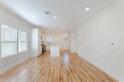 8923 De Priest Street Houston TX 77088