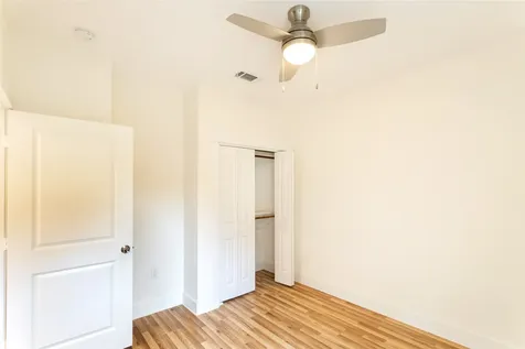 8923 De Priest Street Houston TX 77088