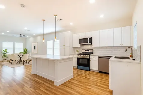 8923 De Priest Street Houston TX 77088