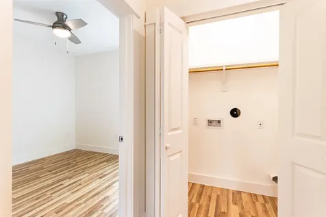 8923 De Priest Street Houston TX 77088