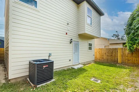 8923 De Priest Street Houston TX 77088